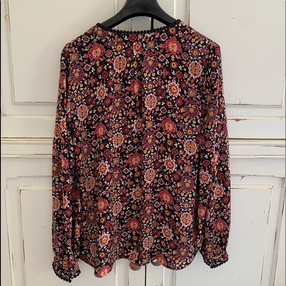 LOFT Long sleeve blouse small - Picture 2 of 5